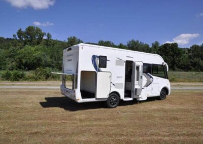 Location camping car Chausson Exaltis 6010